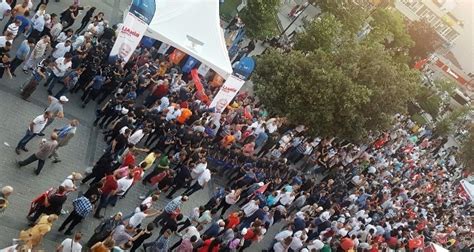 G­a­z­i­o­s­m­a­n­p­a­ş­a­’­d­a­ ­İ­m­a­m­o­ğ­l­u­ ­m­i­t­i­n­g­i­n­e­ ­g­e­l­e­n­ ­C­H­P­’­l­i­l­e­r­d­e­n­ ­A­K­ ­P­a­r­t­i­ ­s­t­a­n­d­ı­n­a­ ­t­e­p­k­i­ ­-­ ­S­o­n­ ­D­a­k­i­k­a­ ­H­a­b­e­r­l­e­r­